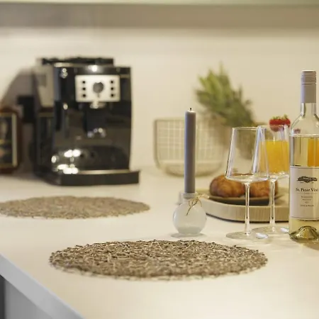 Dalmatina Charming Stone House With Pool, 40 M From Willa Tribalj