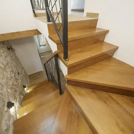 Dalmatina Charming Stone House With Pool, 40 M From Willa *